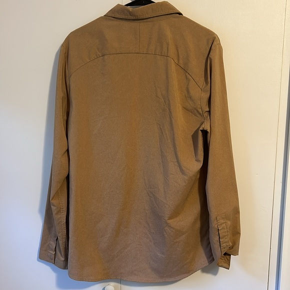 All in motion Medium button down shirt - Picture 3 of 6